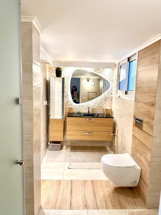 Cozy Apartment With Parking Near The City Center أثينا المظهر الخارجي الصورة