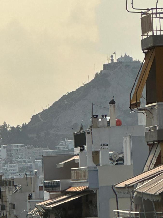 Cozy Apartment With Parking Near The City Center أثينا المظهر الخارجي الصورة